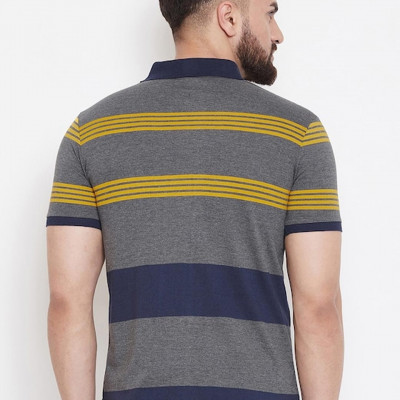 Men Grey Striped Collar T-shirt